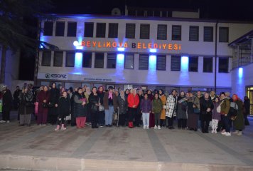 Beylikova Belediyesinin kadınlara özel düzenlediği Kapadokya gezisinin #3 hafta birinci tur otobüslerimiz belediyemiz önünden hareket etti.