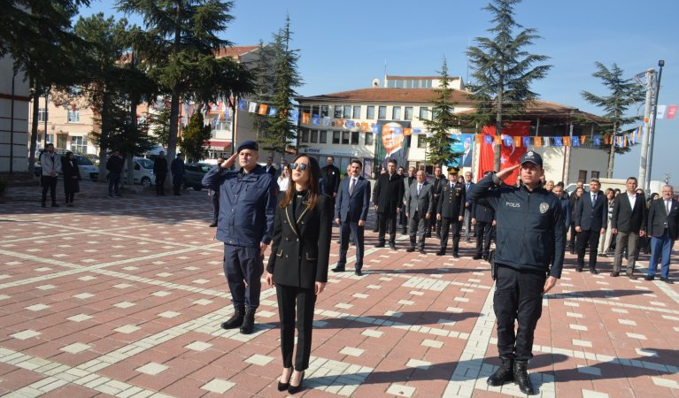 18 Mart Çanakkale Zaferi ve Şehitleri Anma Günü’nde Gazi Mustafa Kemal Atatürk ve bu vatan için canını veren tüm şehitlerimiz saygı ve minnetle anıldı.