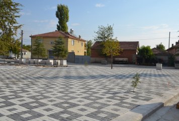 YENİ MAHALLE PARKINDA SON RÜTUŞLAR YAPILIYOR