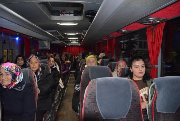Beylikova Belediyesinin kadınlara özel düzenlediği Kapadokya gezisinin #3 hafta birinci tur otobüslerimiz belediyemiz önünden hareket etti.
