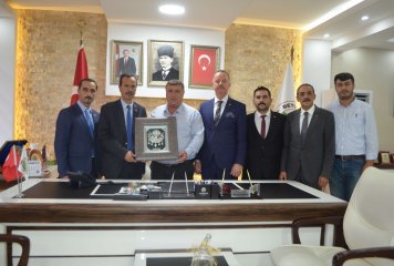 Büyük Birlik Partisi İl Başkanı Şaban Bozbal Belediye Başkanımız Özkan Alp'i Makamında Ziyaret Etti