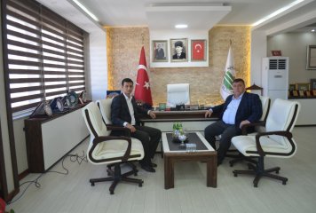 Çiftiler Belediye Başkanı Kadir Bıyık, Belediye Başkanımız Özkan Alp’i makamında ziyaret etti.