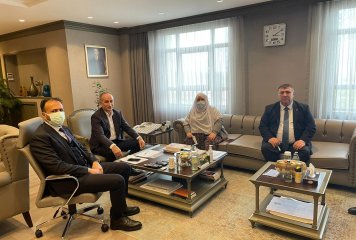 Beylikova Belediye Başkanımız Özkan Alp, TOKİ Başkanı Sn. Ömer Bulut’a makamında ziyaret etti.