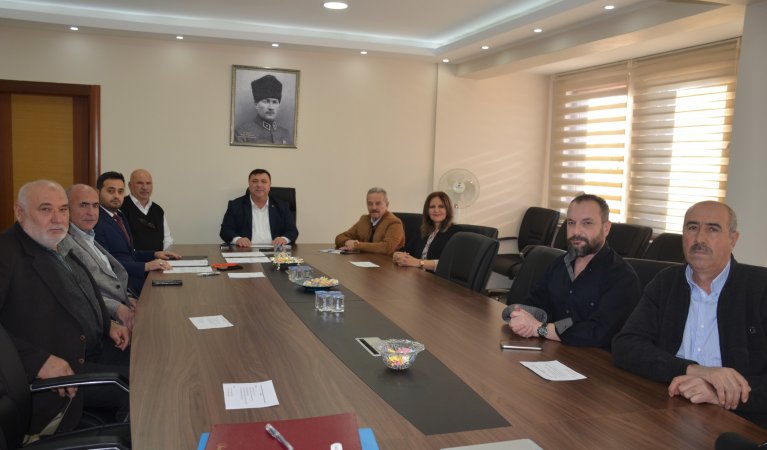 2024 yılı Ocak ayı meclis toplantısı Beylikova Belediye Başkanımız Özkan Alp başkanlığında meclis toplantısı gerçekleşti.