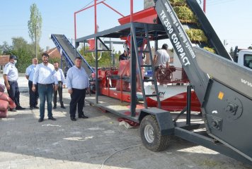 Beylikova Belediye Başkanımız Özkan Alp, Projeleri ile üreticiye can suyu olmaya devam ediyor.